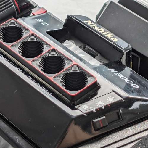 Nishika N8000 3D相機 + Twin Light 3000 閃光燈 + 機套 (新淨齊盒)