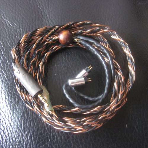 Labkable TAKUMI 匠 8絞金銀缐 cm 2.5mm