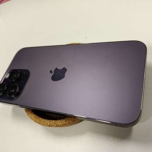 平放Apple iPhone 14 Pro Max 256gb 紫