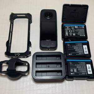 [觀塘實體店] 二手 Insta360 X3 (共3電+原廠充電器+金屬保護邊框+鏡頭保護套) 行貨...
