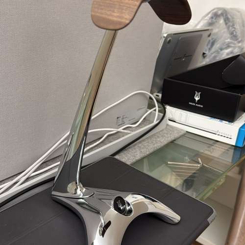 Meze Audio Manta 耳機架 (Chrome Edition)
