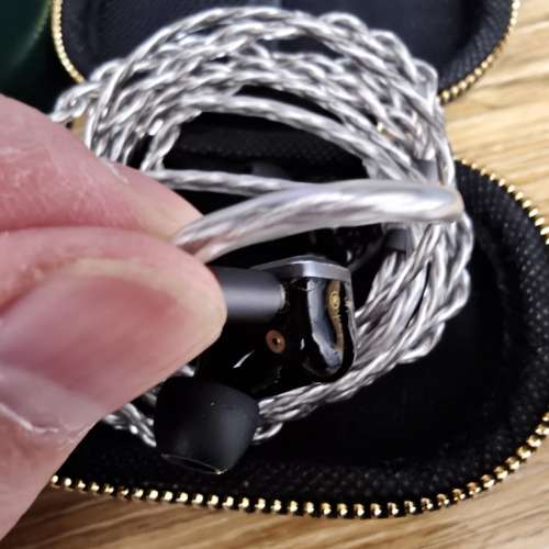 SIMGOT興戈SuperMix 4 一圈一鐵一平板一壓電陶瓷HiFi有線耳機