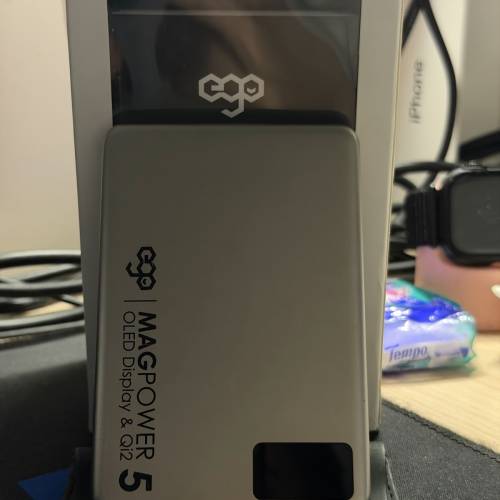 Ego MAGPOWER 5 OLED 顯示屏 & Qi2 無線充電器