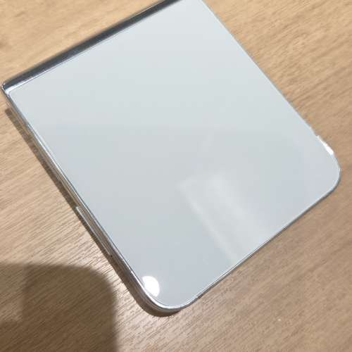 SAMSUNG FLIP 5 香港行貨 8+256 九成新