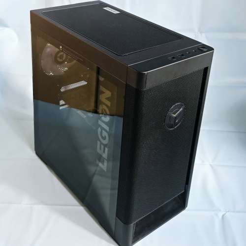 側透X99主機，E5-2660 V3