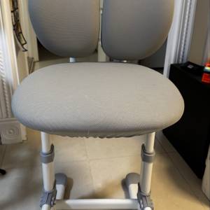 兒童護脊學習椅