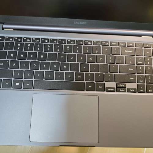 Samsung NP750XGK-KB1HK (Core 5 120U 8GB Ram 512GB SSD)
