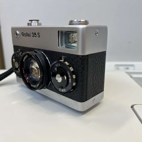 Rollei 35S made in Singapore