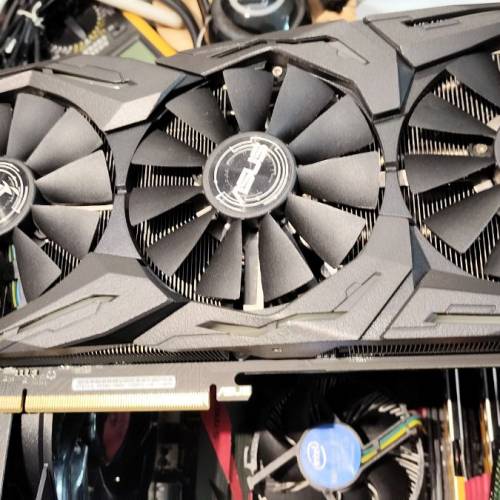 ASUS GTX 1070 STRIX GTX 1070-8G GAMING