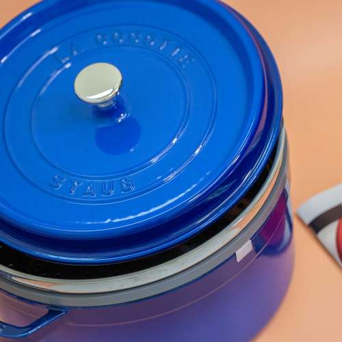 Staub 藍色鑄鐵鍋 26cm
