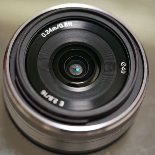 Sony SEL16F28 E 16mm F2.8 餅鏡