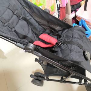 Britax Holiday 輕便BB車
