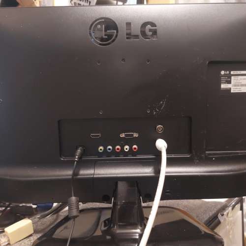 屯門良景輕鐵站交收 LG 樂金 21.5吋個人電視 MT45 22MT45D 連火牛及遙控