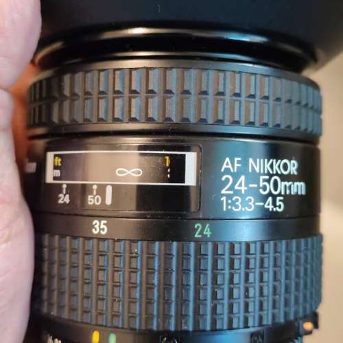 放七支副廠及有原廠NIKON AF或AFD及手動對焦變焦鏡全部共=$5500