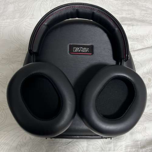 Mark Levinson no.5909 Wireless headphones
