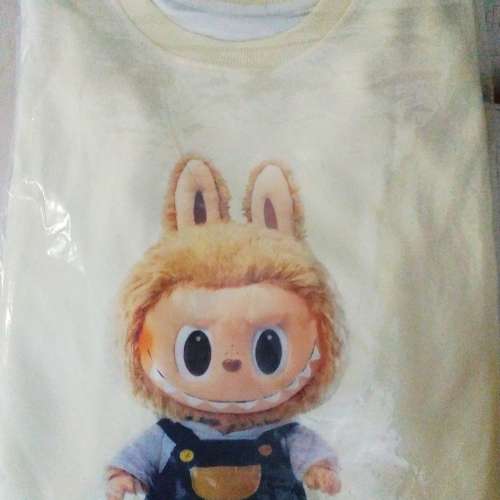 全新 熱爆送禮潮物 Labubu 長袖T恤 （米黄色, 杏色）