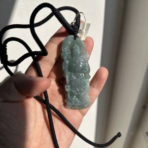 翡翠關公吊墜