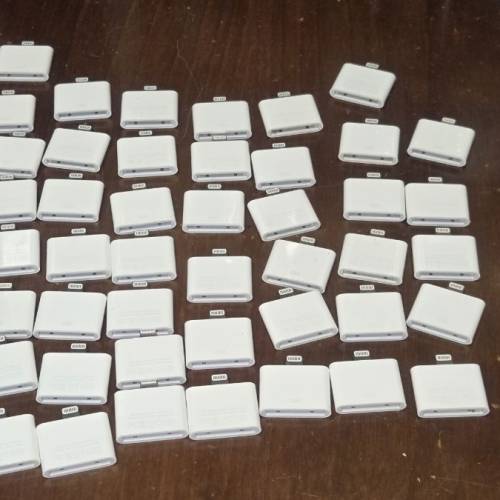 Original lightning 轉 30pin adaptor $100 一個