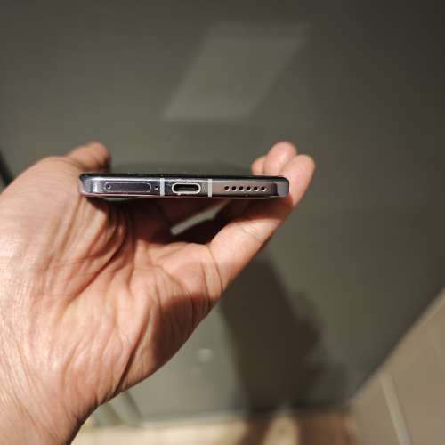 Vivo x200 台灣版本 12+256 淨機95新