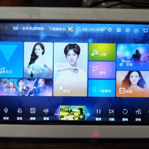 點唱機，15.5&rdquo;屏幕。觸屏，2TB HDD, 可高速下載歌曲（VIP到2124年）