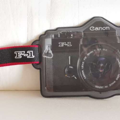 全新 Canon相機帶  F1相機行李牌, 95%新 16-35mm 鏡頭模型手指 usb Drive （8GB容量）