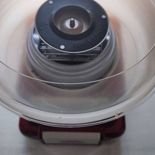 美國品牌NOSTALGIAPCM805 50年代金屬紅復古棉花糖機，只用過兩次，極新淨，有齊盒、...