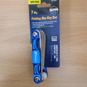 X-TOOL 摺疊式六角匙套裝