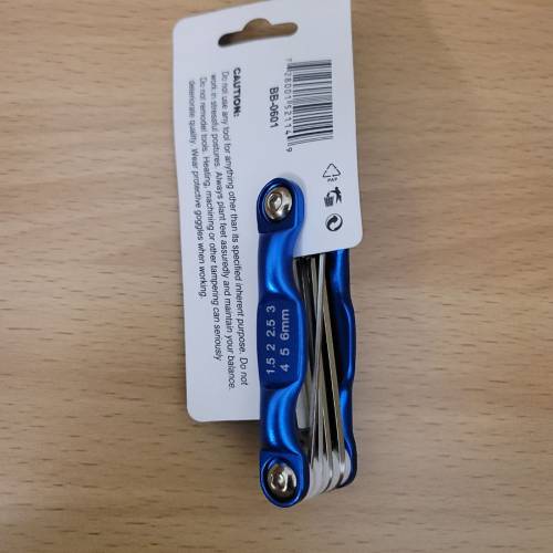 X-TOOL 摺疊式六角匙套裝