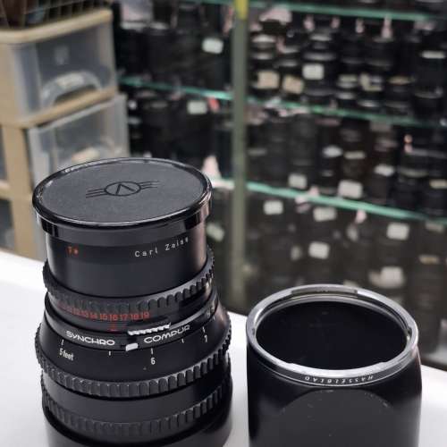 HASSELBLAD CARL ZEISS SONNAR 150MM F4 T* BLACK + METAL HOOD