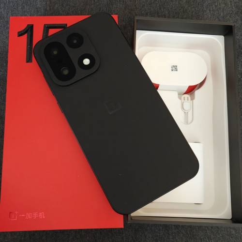 98%新國行Oneplus 15 (黑色，16+512)