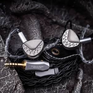 Unique Melody Maven II / Jet Black