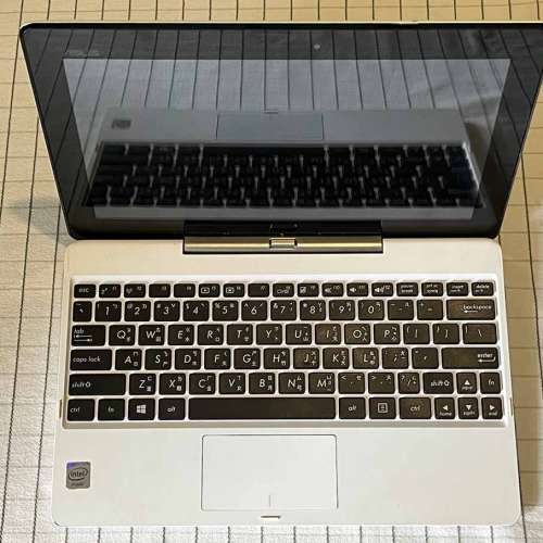 95% 新 ASUS Transformer Book T100TA 10.1" 手提 / 平坂電腦