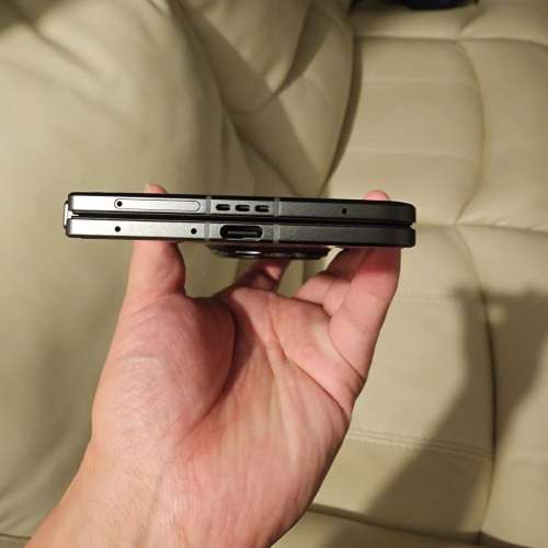 99.9%新 Oppo Find N5 黑色 512GB