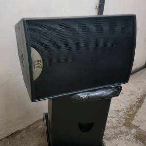 Martin Audio F15 一對