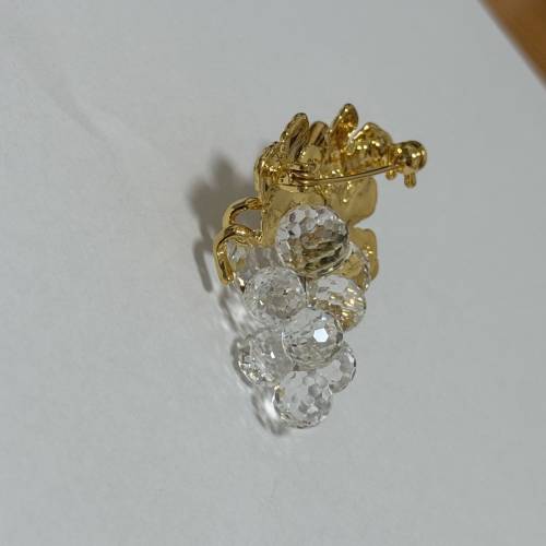 SWAROVSKI 施華洛世奇金色葡萄造型胸針