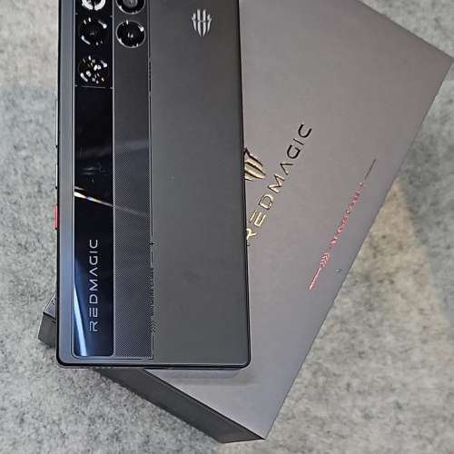 Nubia RedMagic 11 Pro,(256GB),98%新。