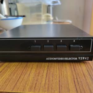 音频分線盒4入2出