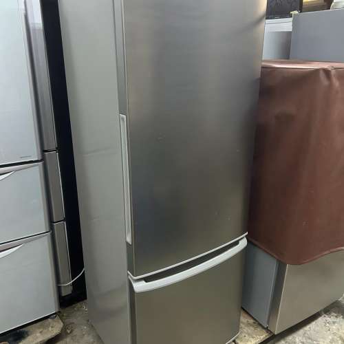 8成半新Panasonic 樂聲智慧節能雪櫃