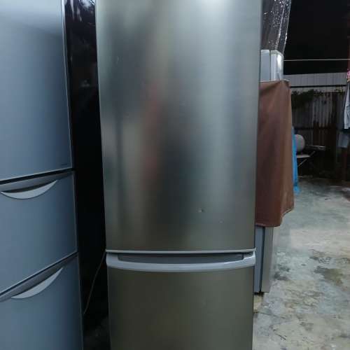 8成半新Panasonic 樂聲智慧節能雪櫃