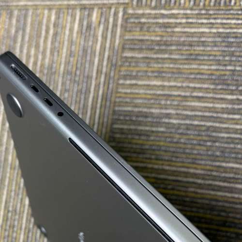 Macbook Pro 2022 14" M2Pro 16GB RAM + 512GB SSD