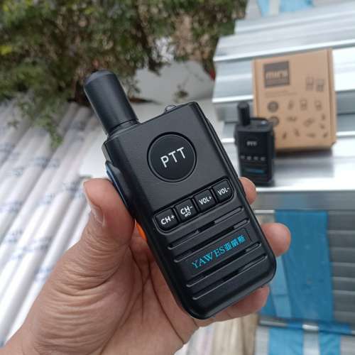 亞威斯無線電對講機409頻率16通道3-5公里（2臺裝）順豐包郵