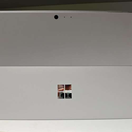 MS Surface Pro 4 (壞Touch Screen)