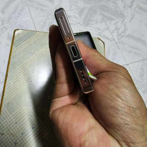 98%new Realme gt5 pro 白色 12+256g單機