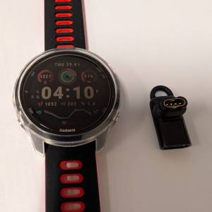 Garmin Forerunner 245 智能手錶