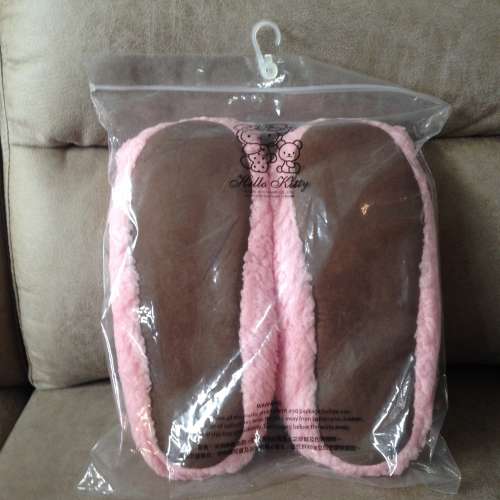 🐱 HELLO KITTY Slippers NEW 全新保暖拖鞋 Adult 28cm 🧦