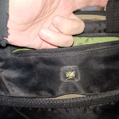 LENOVO IDEAPAD 電腦袋