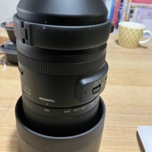 tamron 150-500 F/5-6.7 Di III VC VXD Sony FE mount 跟原廠腳架環