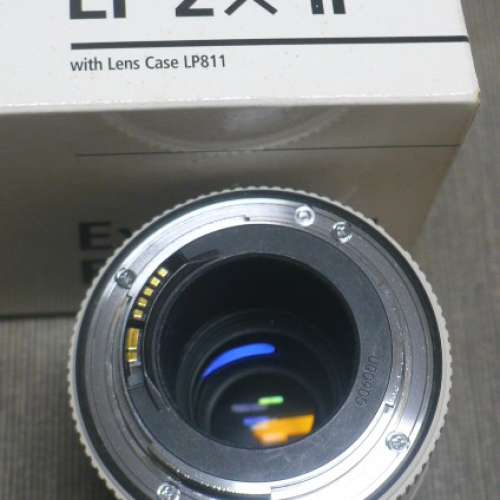 Canon EF 2X extender  II