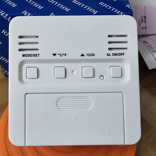 * 日本 * 麗聲 * Wifi  * 小形數字鬧鐘 *