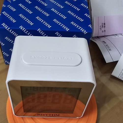 * 日本 * 麗聲 * Wifi  * 小形數字鬧鐘 *